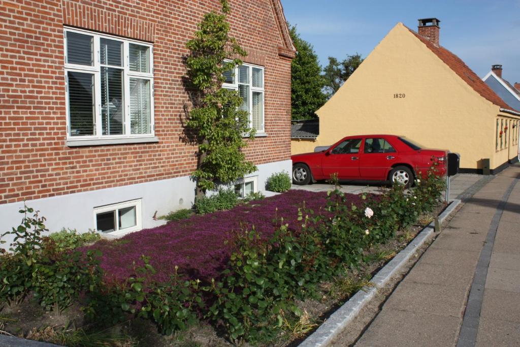 Bed & Bath Hotell Nykøbing Sjælland Exteriör bild